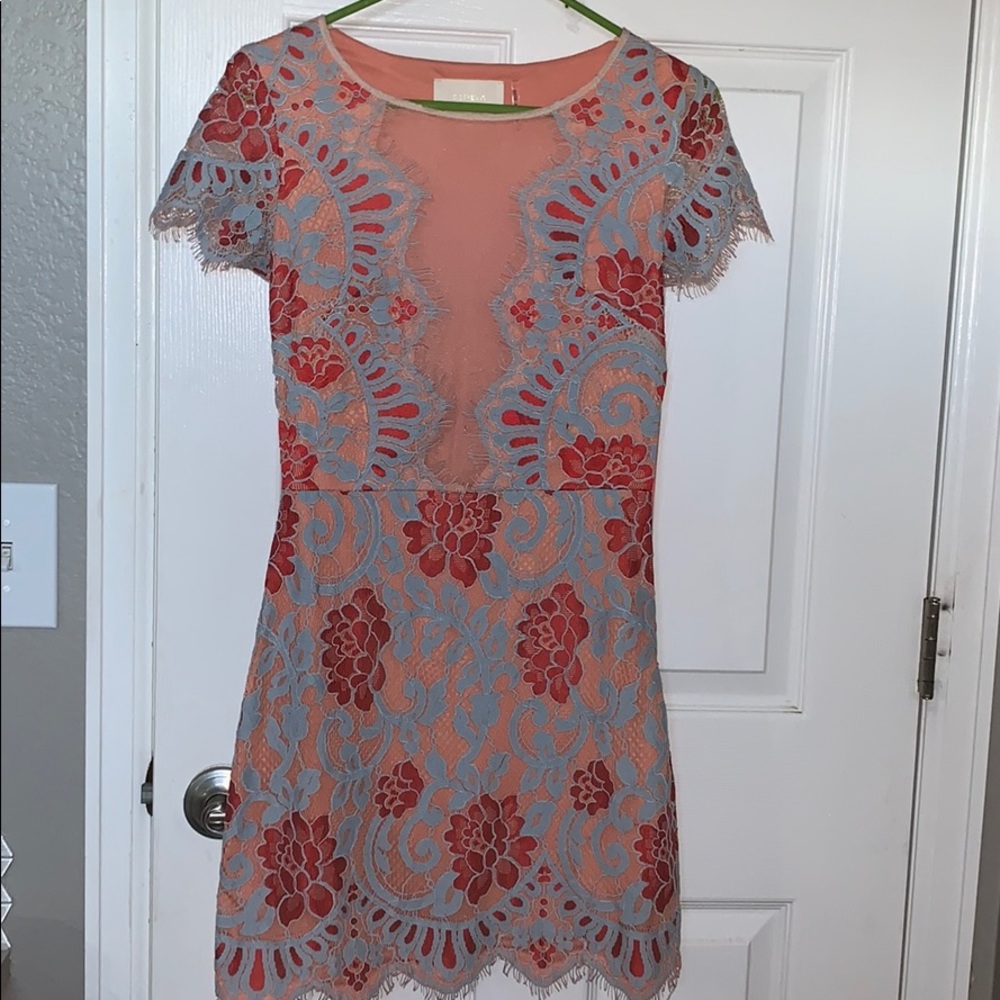 Storia lace bodycon dress